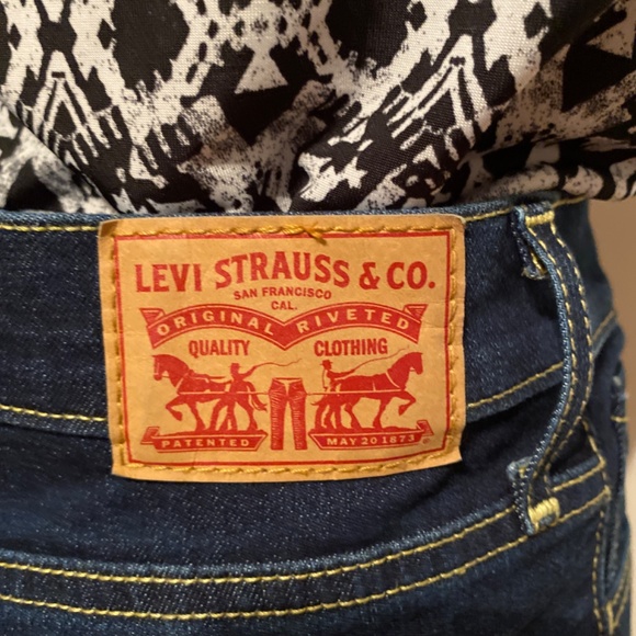 Levi’s Super Skinny Dark Wash Jeans - NWOT - Picture 4 of 14